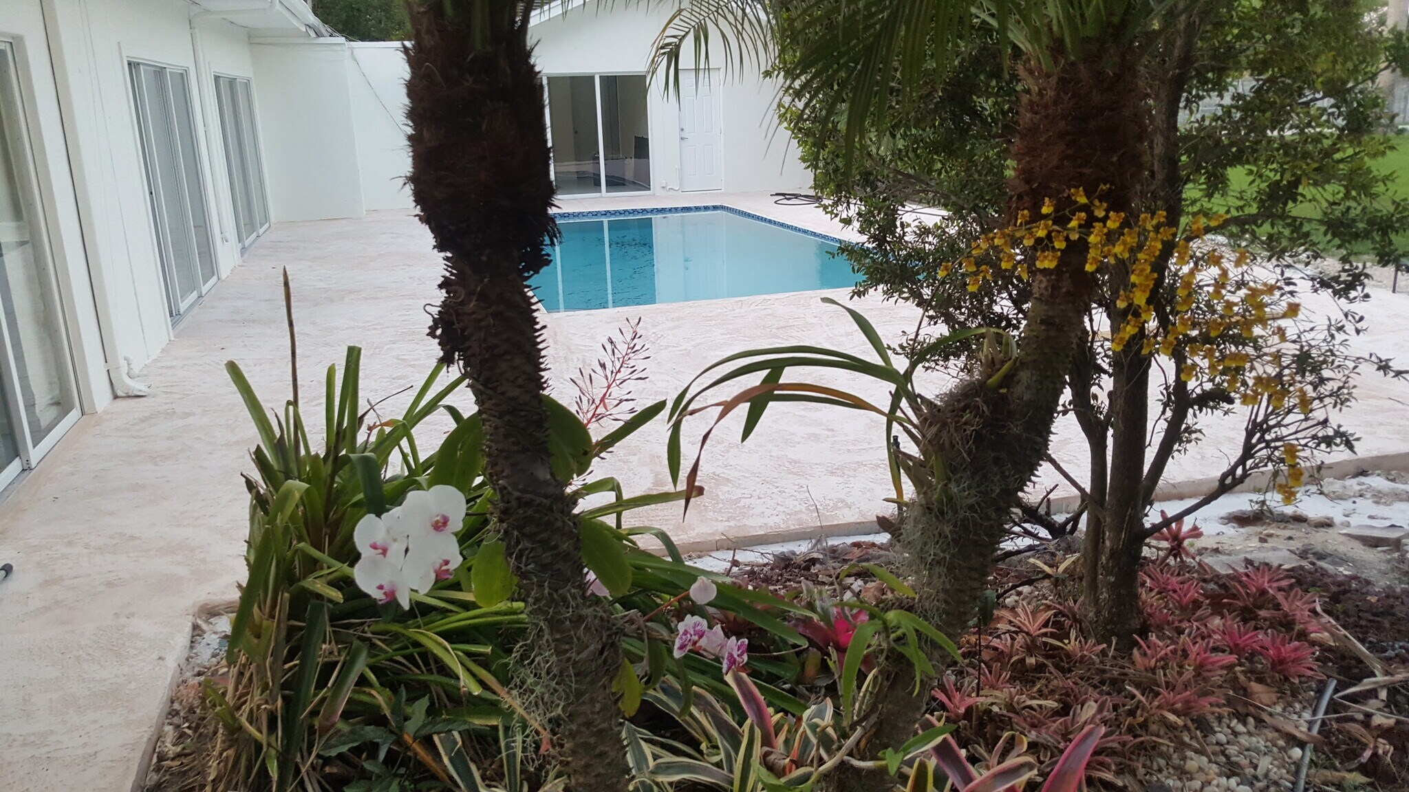 Building Photo - 11455 SW 82nd Ave