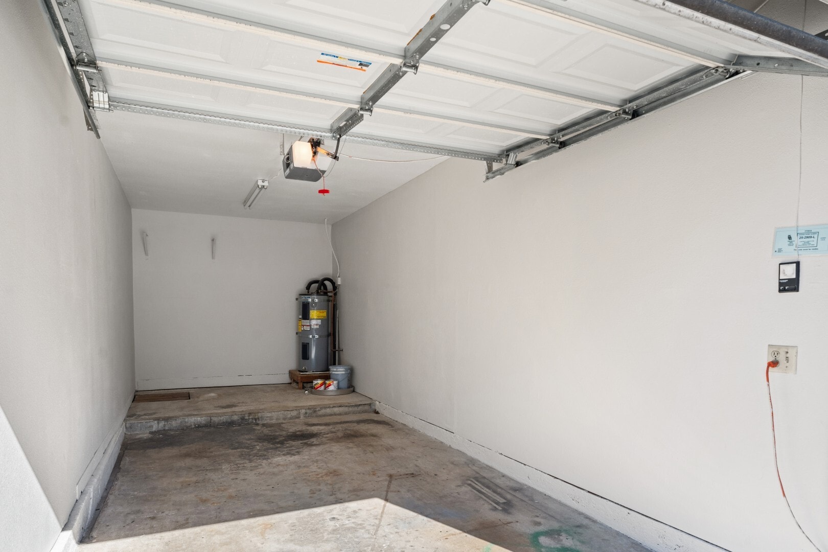Building Photo - 2909 Cowley Way
