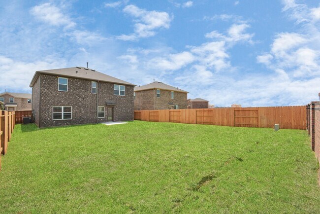 Building Photo - 27110 Bahia Grove Dr