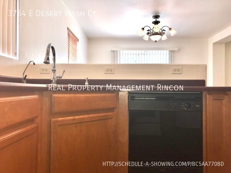 Building Photo - 3764 E Desert Wash Ct