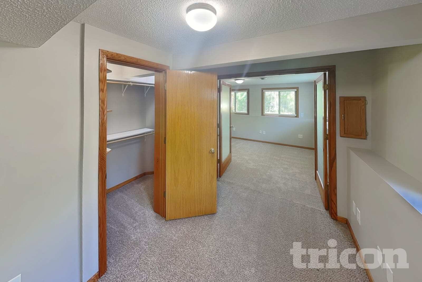 Building Photo - 13784 Yosemite Ave S