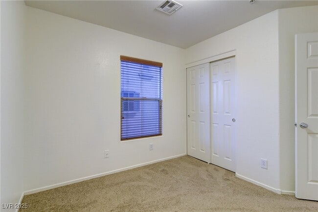 Building Photo - 1071 Paradise Coach Dr