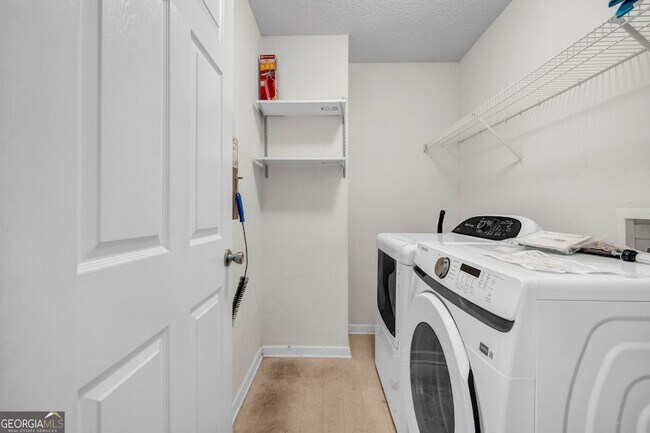 Building Photo - 1903 Cobblestone Ct