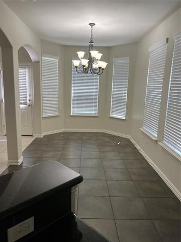 Building Photo - 1412 Carver Ln