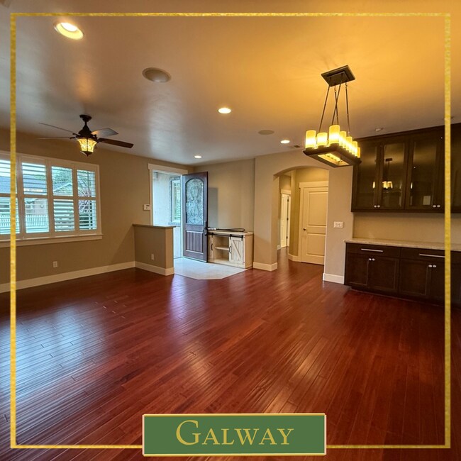 Building Photo - 94 Harold Ave