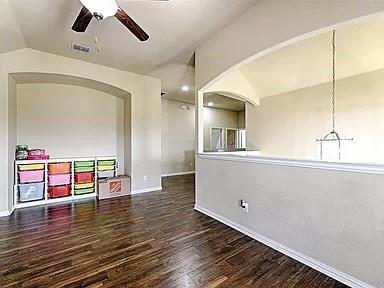 Building Photo - 3517 Elm Grove Dr