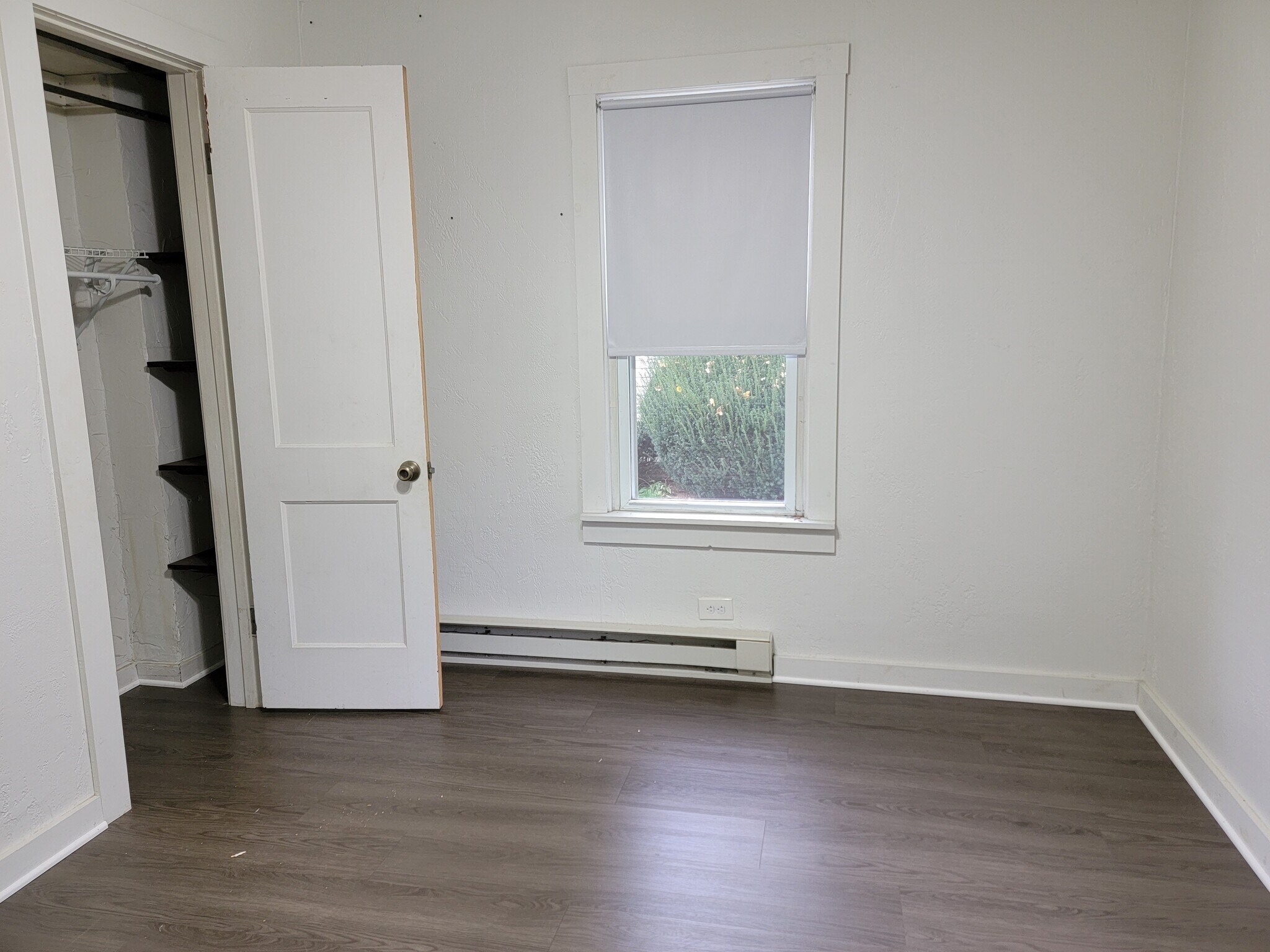 Building Photo - 100 E Elm St