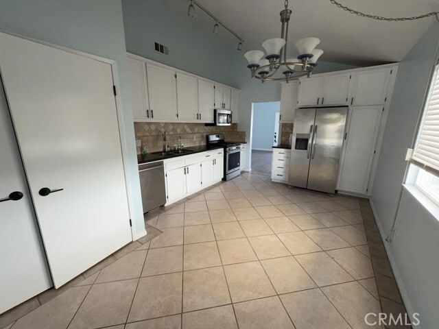 Building Photo - 28482 La Noche