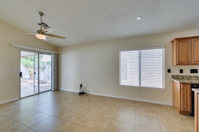 Building Photo - 744 Gritty Garnet Ave