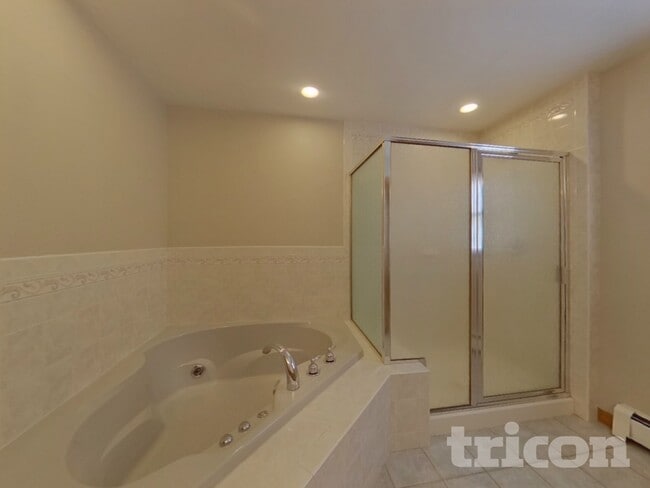 Building Photo - 4486 S Utica St