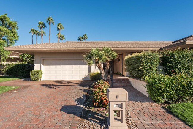 Building Photo - 2 Lehigh Ct