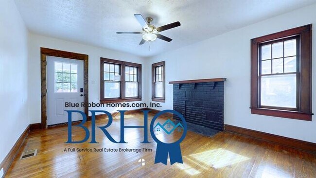 Building Photo - 4118 Holston Dr