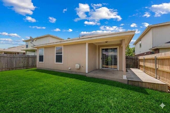 Building Photo - 12816 Dwight Eisenhower St