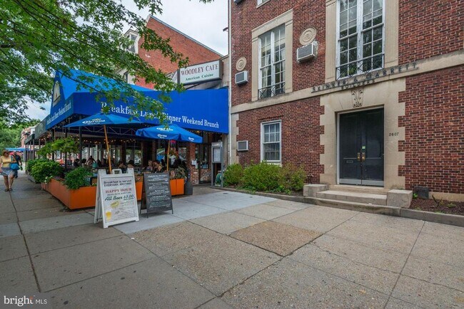 Building Photo - 2854 Connecticut Ave NW