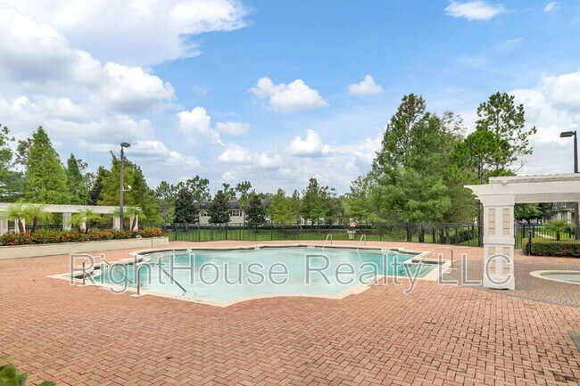 Building Photo - 130 Southern Pecan Cir