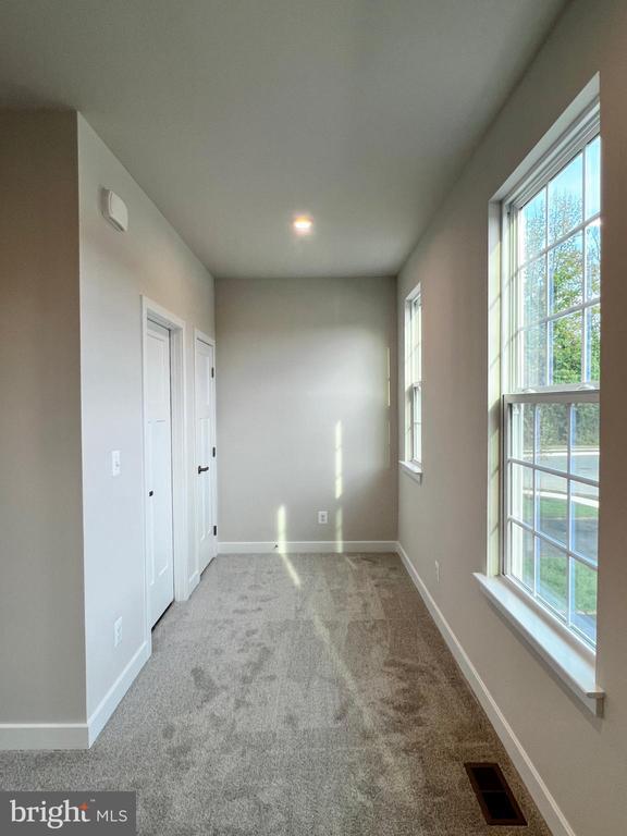 Building Photo - 1704 Belle Fourche Dr