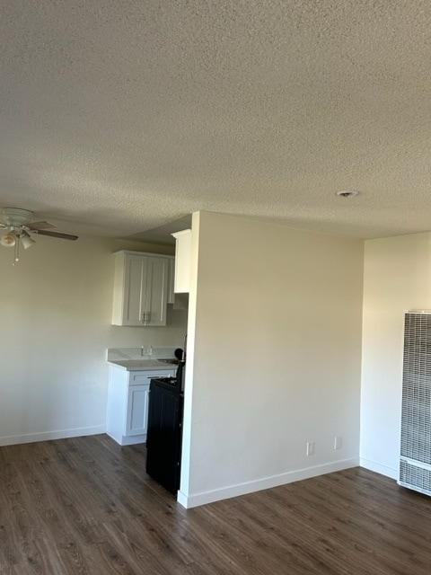 Building Photo - 1242 N Westmoreland Ave