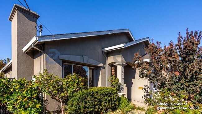 Building Photo - 417 Belmont Ave