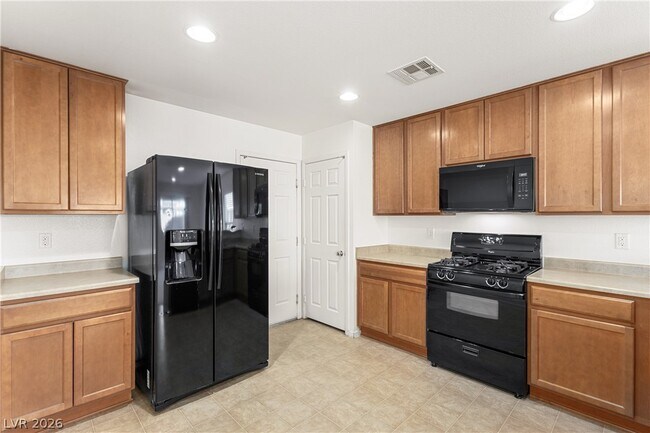 Building Photo - 8640 Bella Sparkle Ave