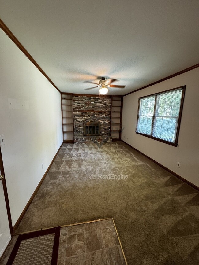 Building Photo - 5088 Blarney St