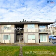 Building Photo - Spacious 2 Bd/1bath In Tacoma!