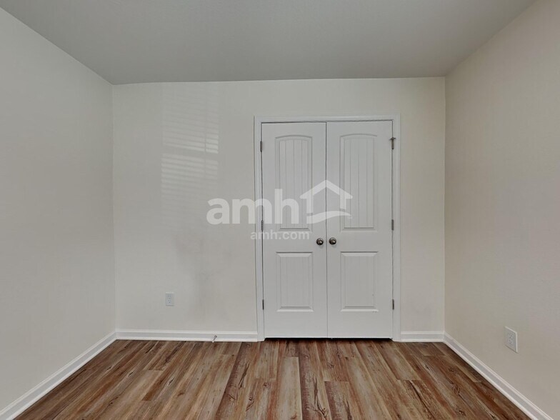 Building Photo - 6074 Mason Tucker Dr