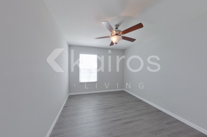 Building Photo - 8597 SW 44th Ct