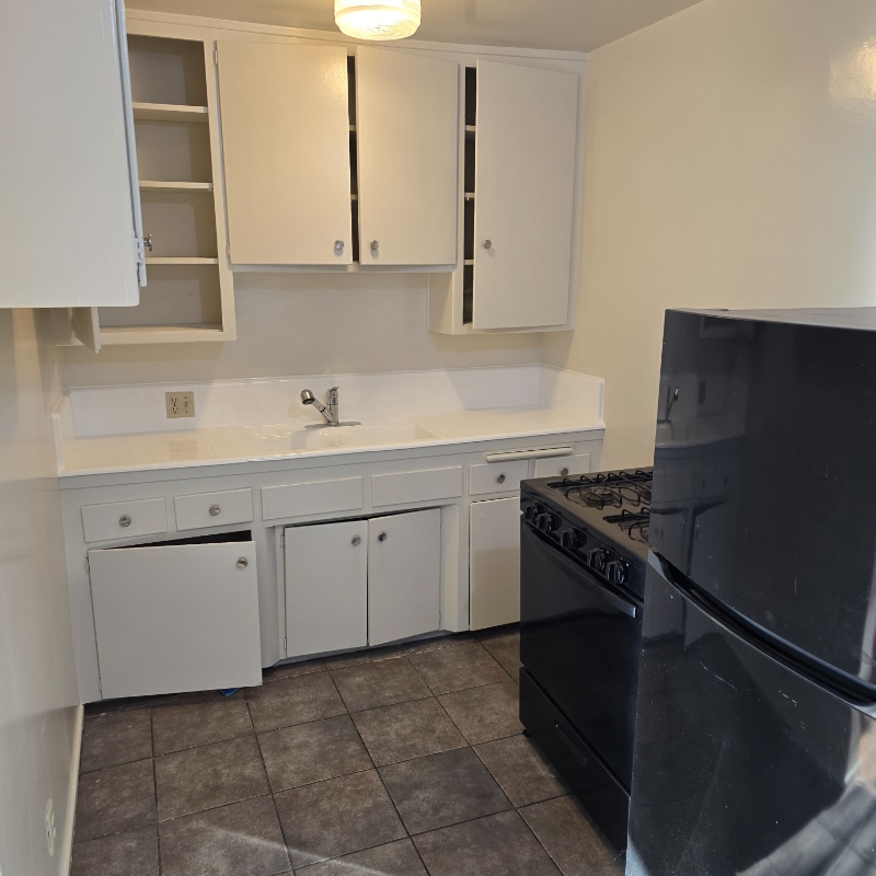 Building Photo - 1424 Colby Ave