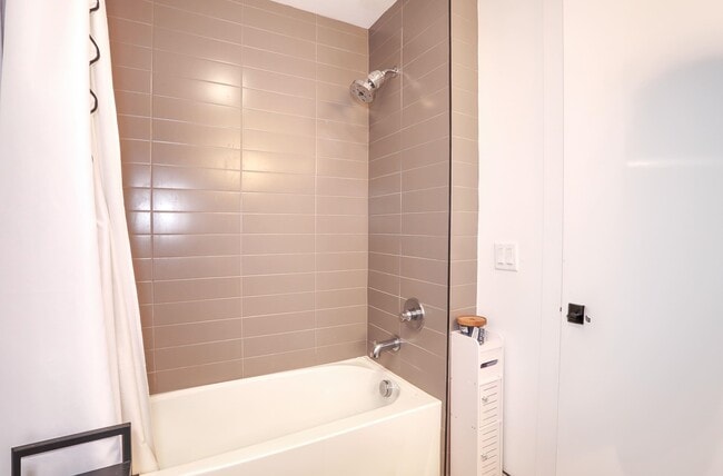 Building Photo - 327 Communipaw Ave