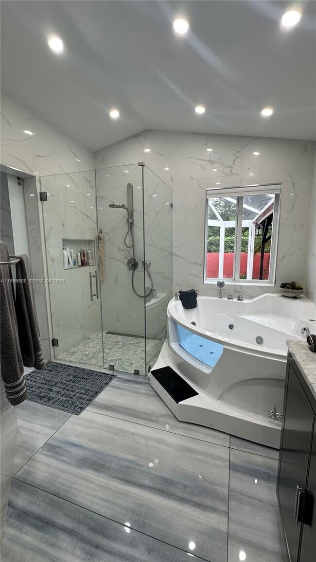 Building Photo - 13411 SW 17th Ct