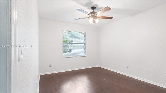 Building Photo - 10337 NW 53rd Ct