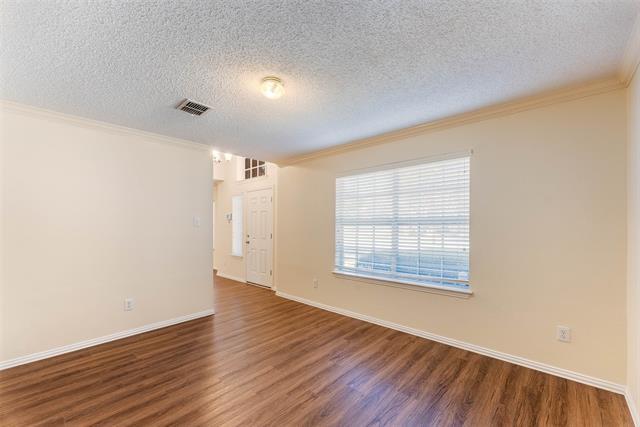 Building Photo - 3929 Acorn Ln