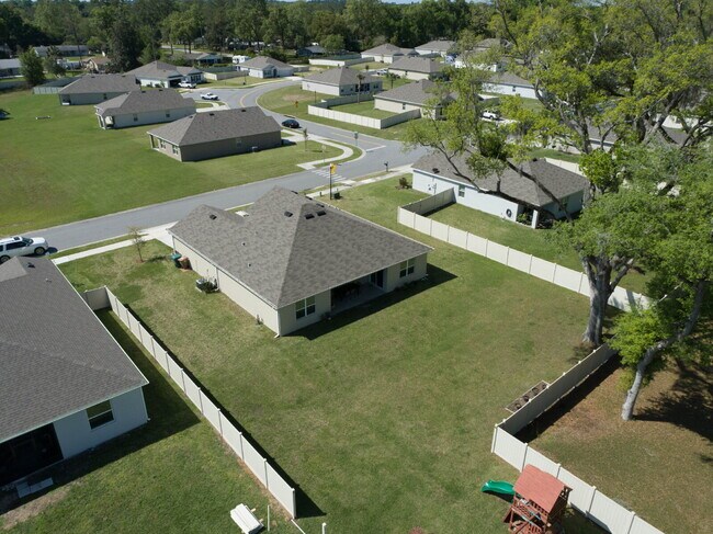 Building Photo - Move-In Ready! Beautiful 4-Bedroom Home with Modern Finishes & Room to Grow