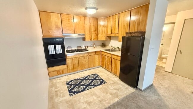 Image (2) - The Sloan