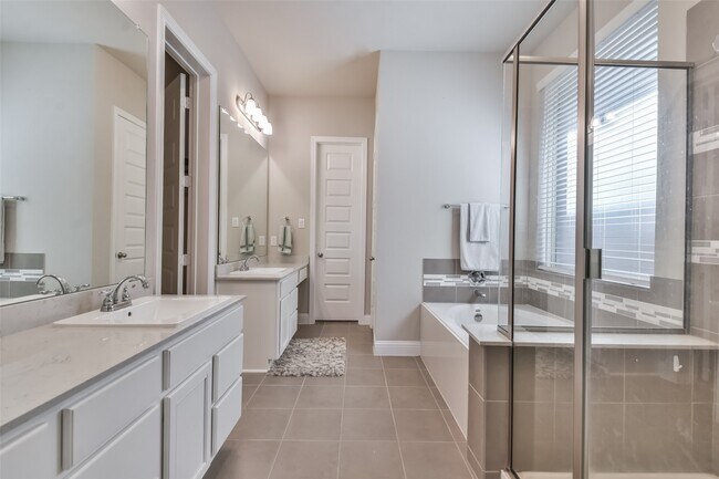 Building Photo - 17218 Olive Blossom Ct