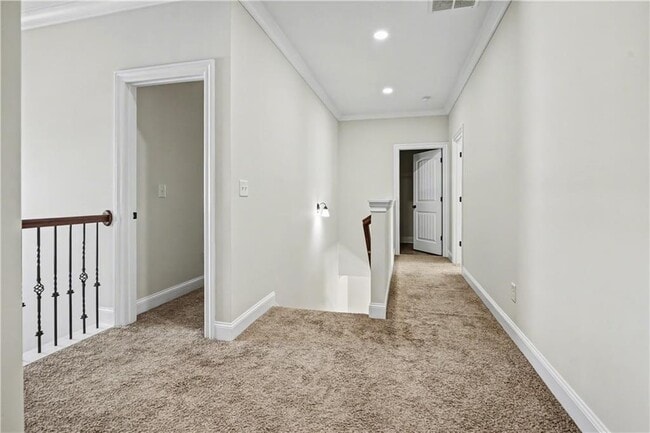 Building Photo - 5340 Rialto Way