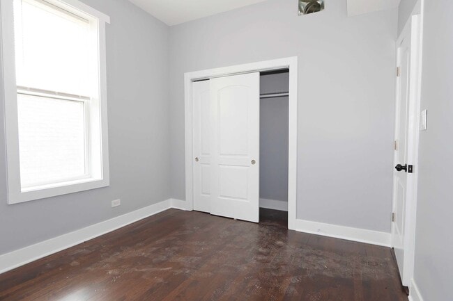 Building Photo - 2858 S St Louis Ave