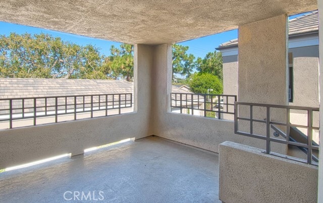 Building Photo - 80 Baycrest Ct