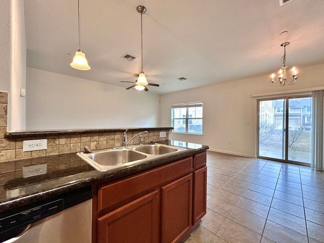 Building Photo - Stylish 2 Bedroom / 2.5 Bathroom Home – Two Levels, Move-In Ready