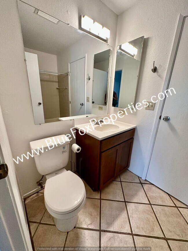 Building Photo - 4891 W Condor Dr