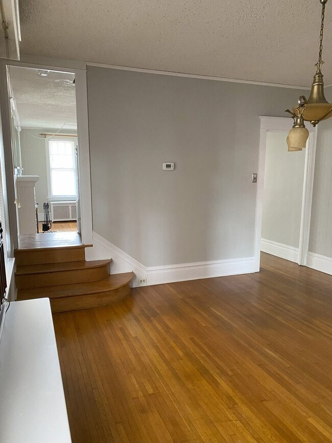Building Photo - Charming Brick Single Family Home