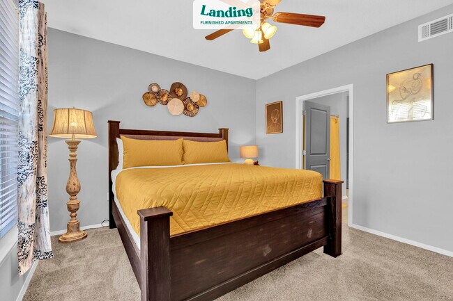 Building Photo - 286 Island Dr