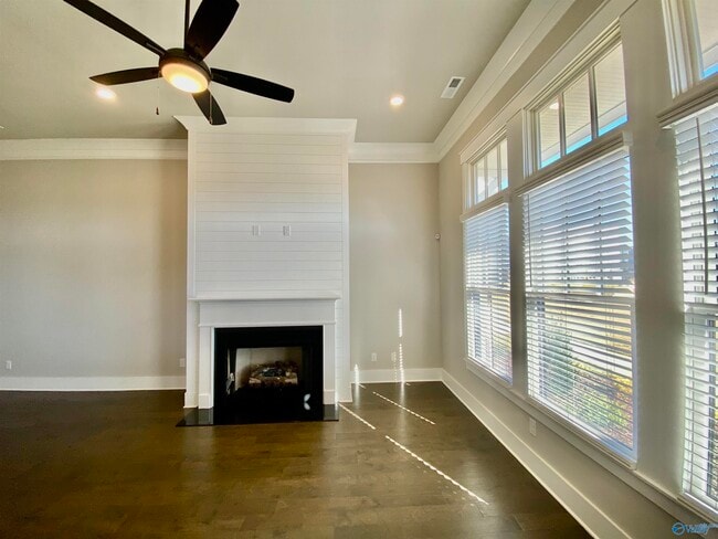 Building Photo - 343 Hay Rake Dr