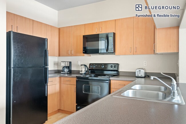 Building Photo - 101 McLellan Drive