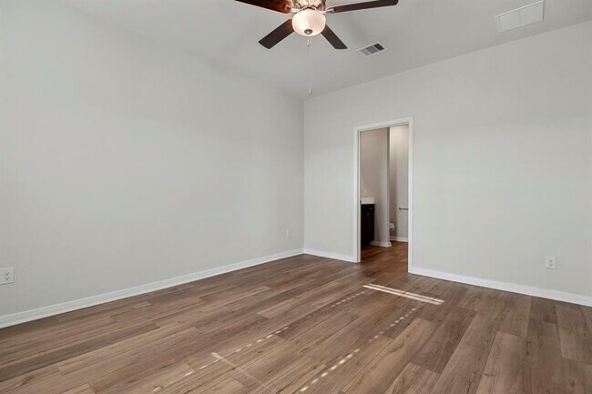 Building Photo - 408 Mystic Slopes Dr