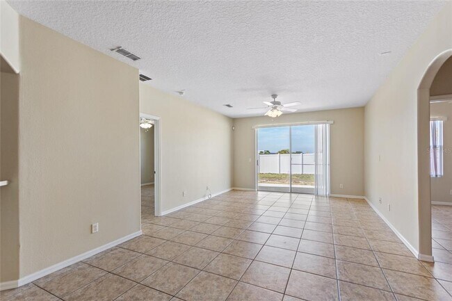 Building Photo - 326 Cotswold Cir