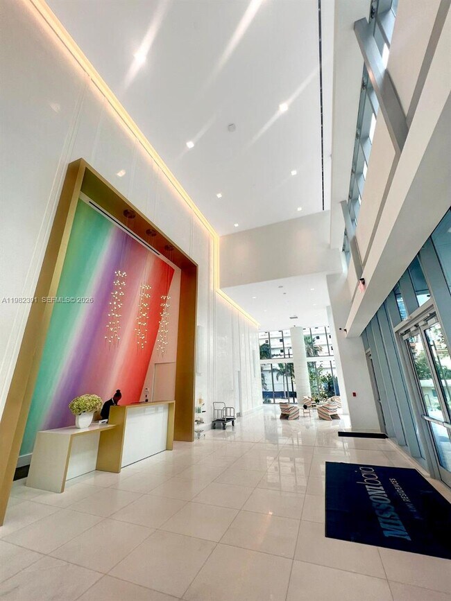 Building Photo - 700 NE 26th Terrace