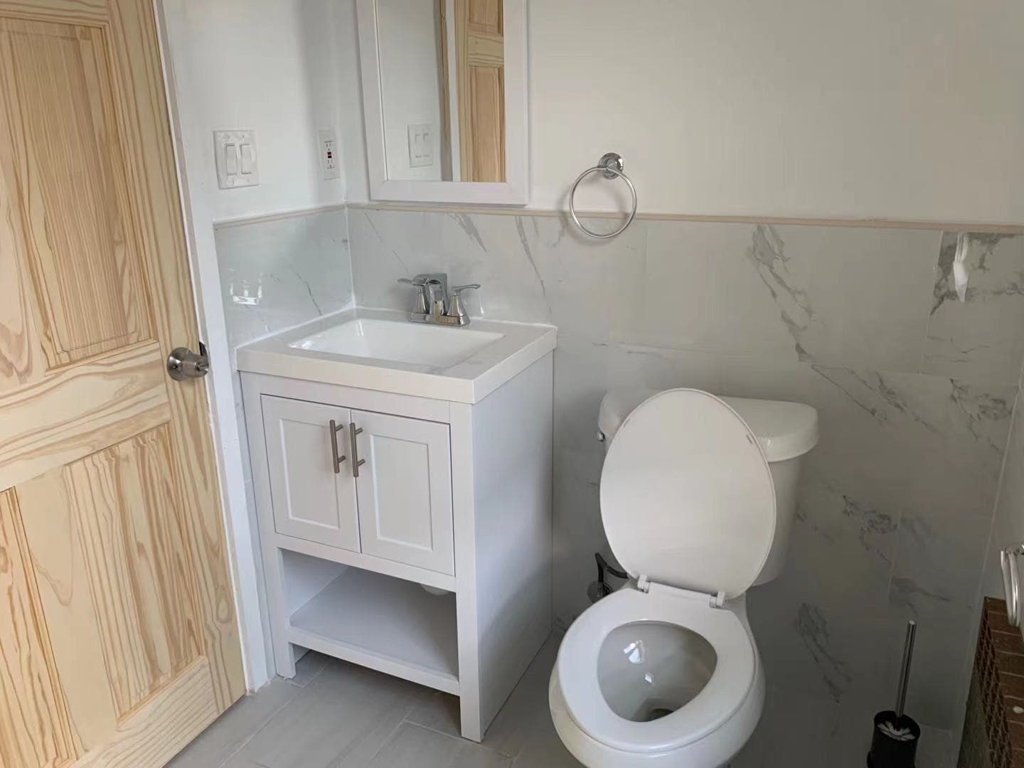 Building Photo - 2019 Wightman St