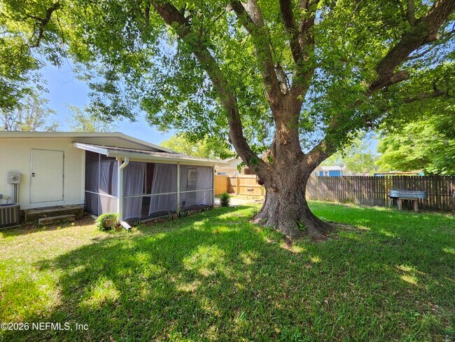 Building Photo - 126 Phoenetia Dr