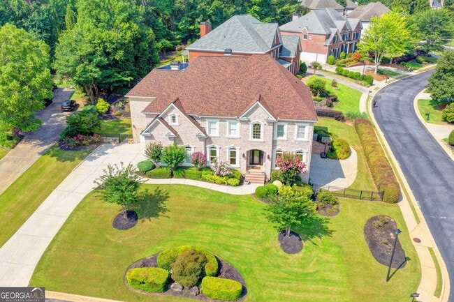 Building Photo - 8910 Pinehurst Cove